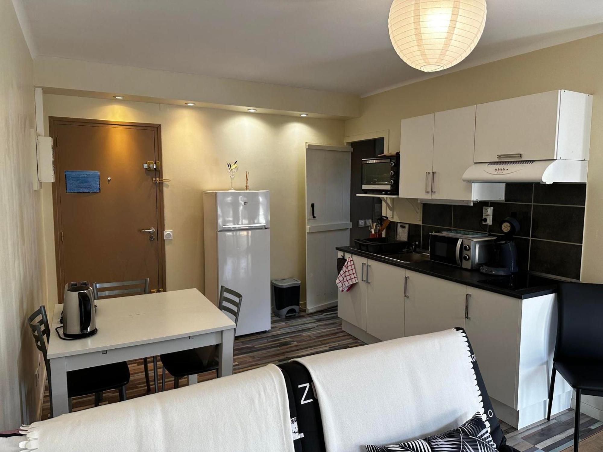 Equipe Apartment