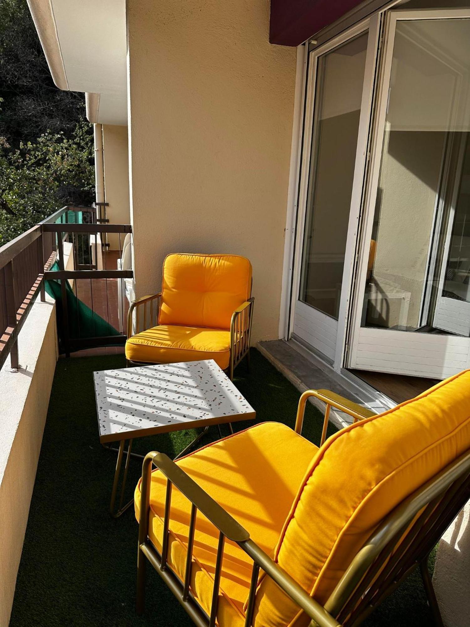 Equipe Apartment
